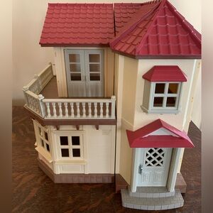 Calico Critters doll house
